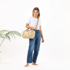 Keep It Light Stubby Duffle | Puakenikeni Buds