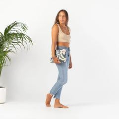 Mid Pouch | Flora