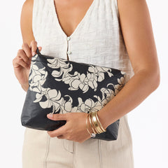 Mid Pouch | Plumeria Lei