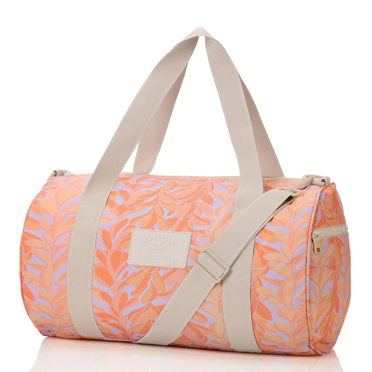 Keep It Light Sporty Duffle | Lei Stand
