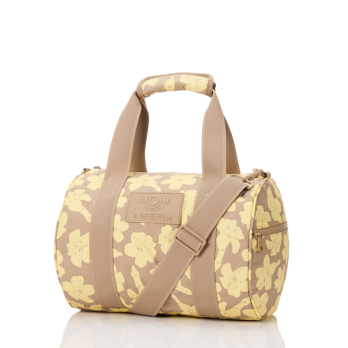Keep It Light Stubby Duffle | Puakenikeni Buds