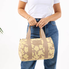 Keep It Light Stubby Duffle | Puakenikeni Buds
